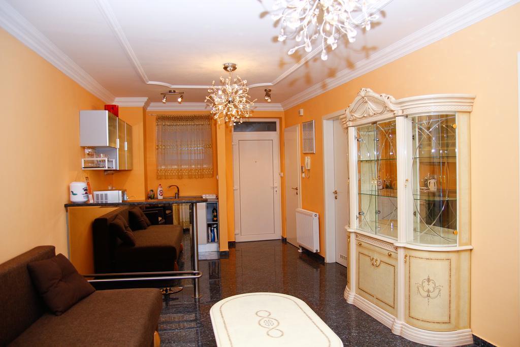 Club 218 Wellness Petra Apartman Siofok Dış mekan fotoğraf