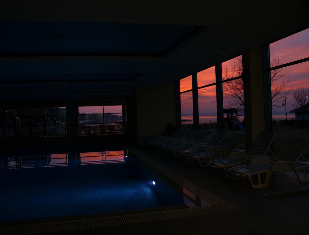 Club 218 Wellness Petra Apartman Siofok Dış mekan fotoğraf